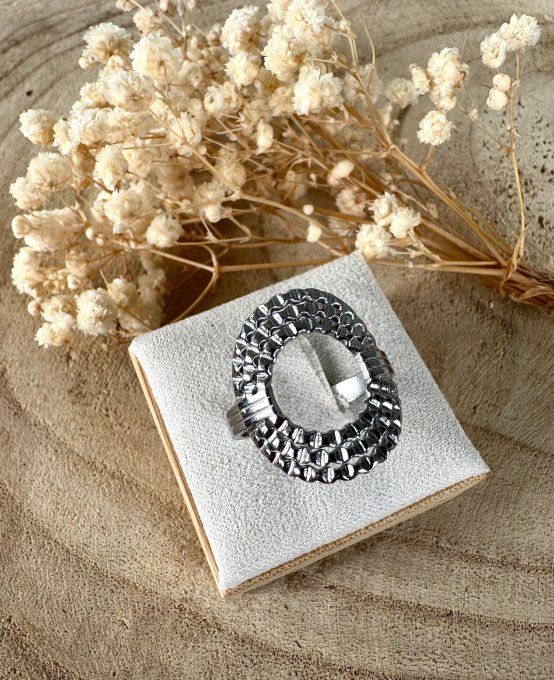 BAGUE AMANDINE
