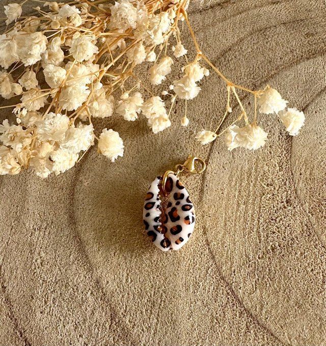 CHARM COQUILLAGE LEOPARD