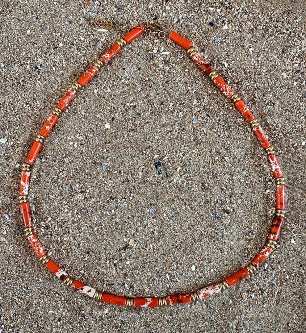 COLLIER JULIA